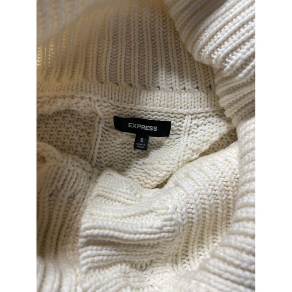 Womens Express Short Sleeve Sweater Size S - Picture 2 of 10